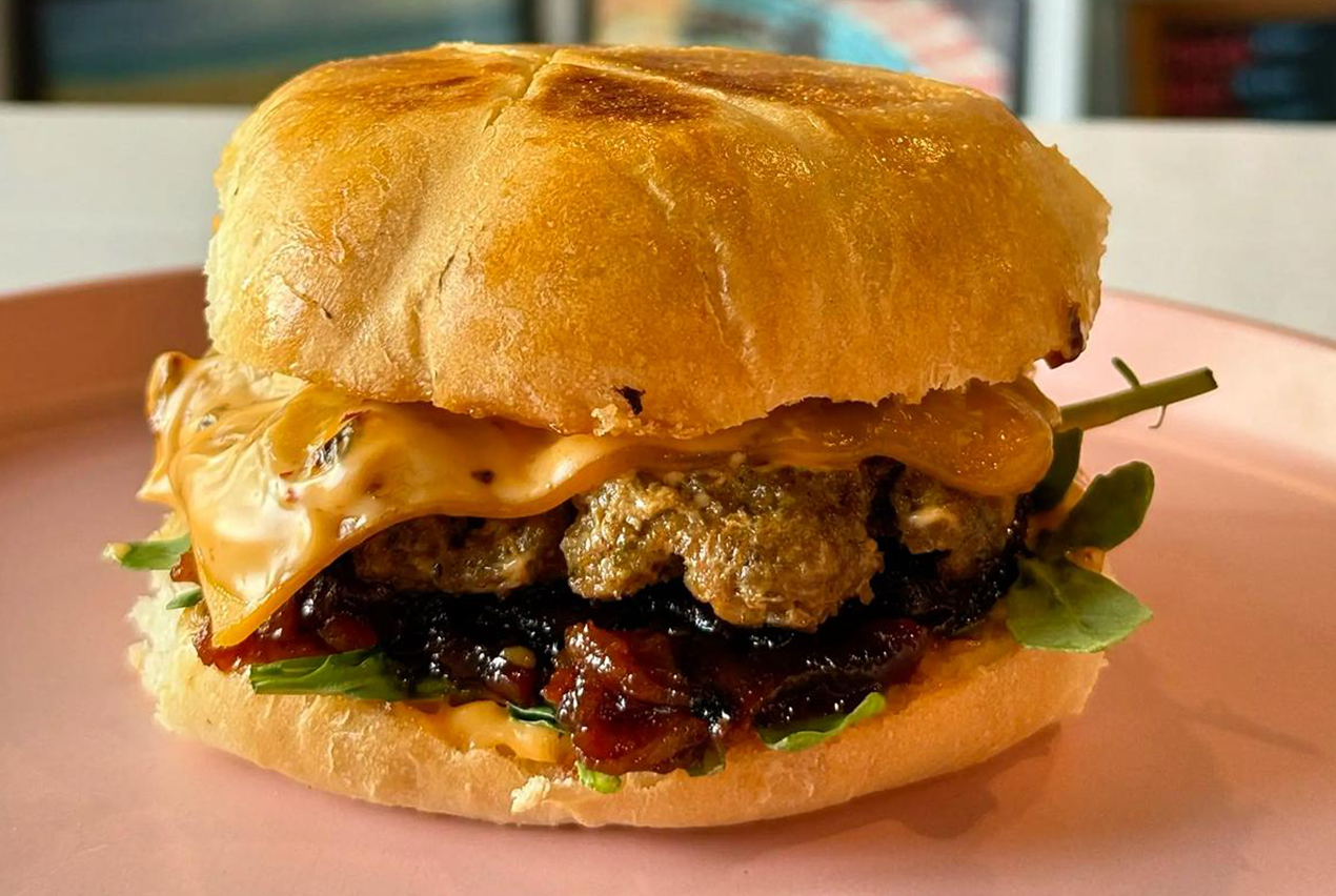 Sandwiches & Burgers